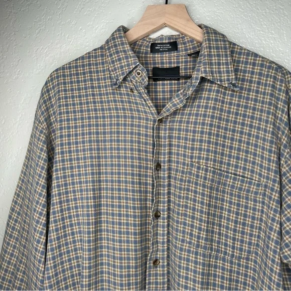 90’s Vintage Flannel Long Sleeve Button Down Top - Picture 3 of 8